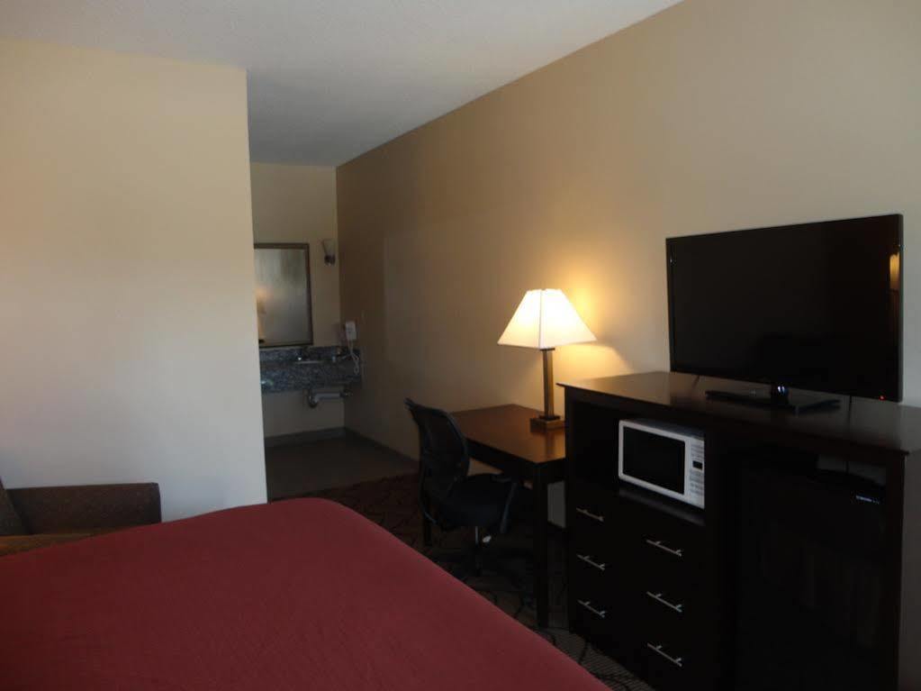 Best Western Lake Conroe Montgomery Exterior foto